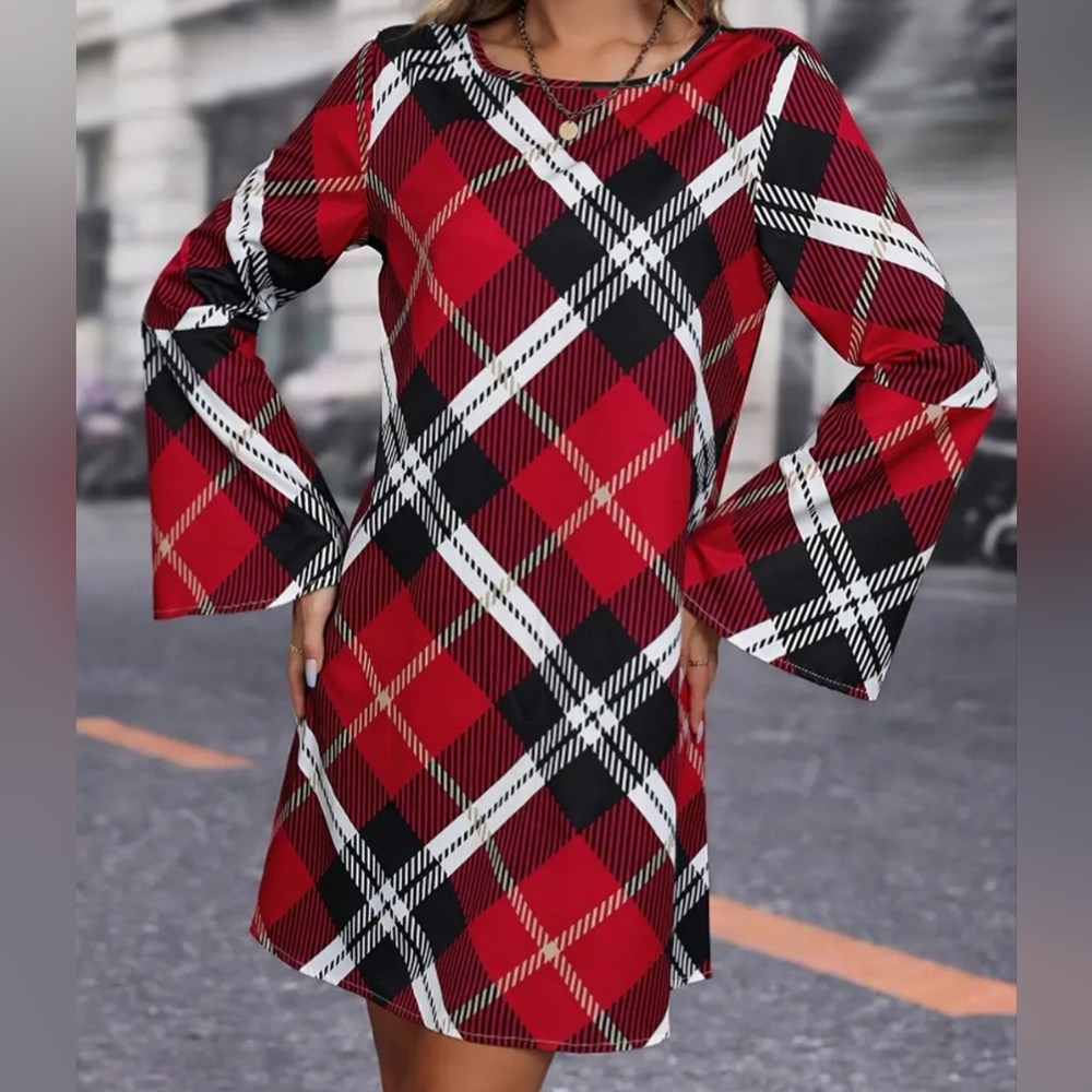 NWT Plaid Christmas Dress
